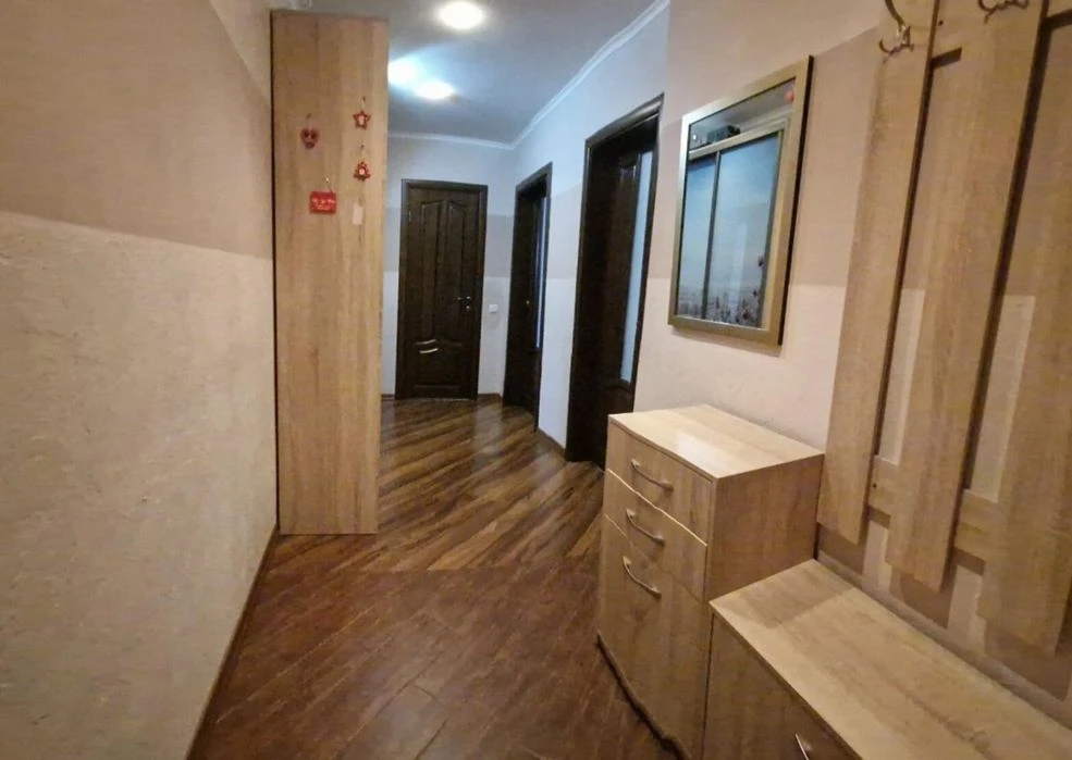 2 bedroom apartment, 6th floor, 67 sq m, kitchen-studio