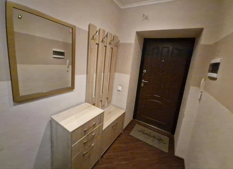 2 bedroom apartment, 6th floor, 67 sq m, kitchen-studio
