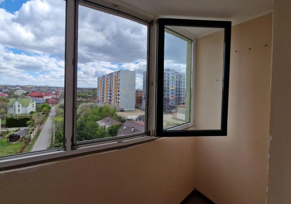 2 bedroom apartment, 6th floor, 67 sq m, kitchen-studio