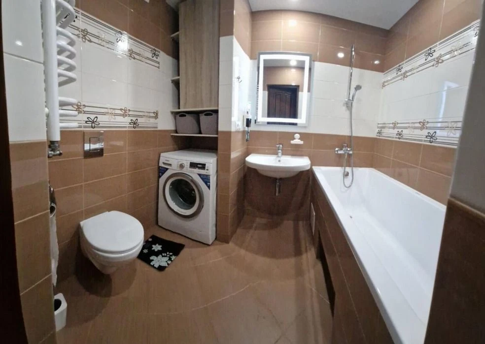 2 bedroom apartment, 6th floor, 67 sq m, kitchen-studio
