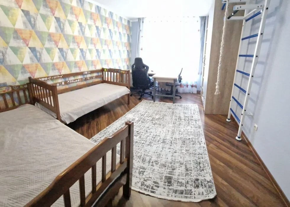 2 bedroom apartment, 6th floor, 67 sq m, kitchen-studio