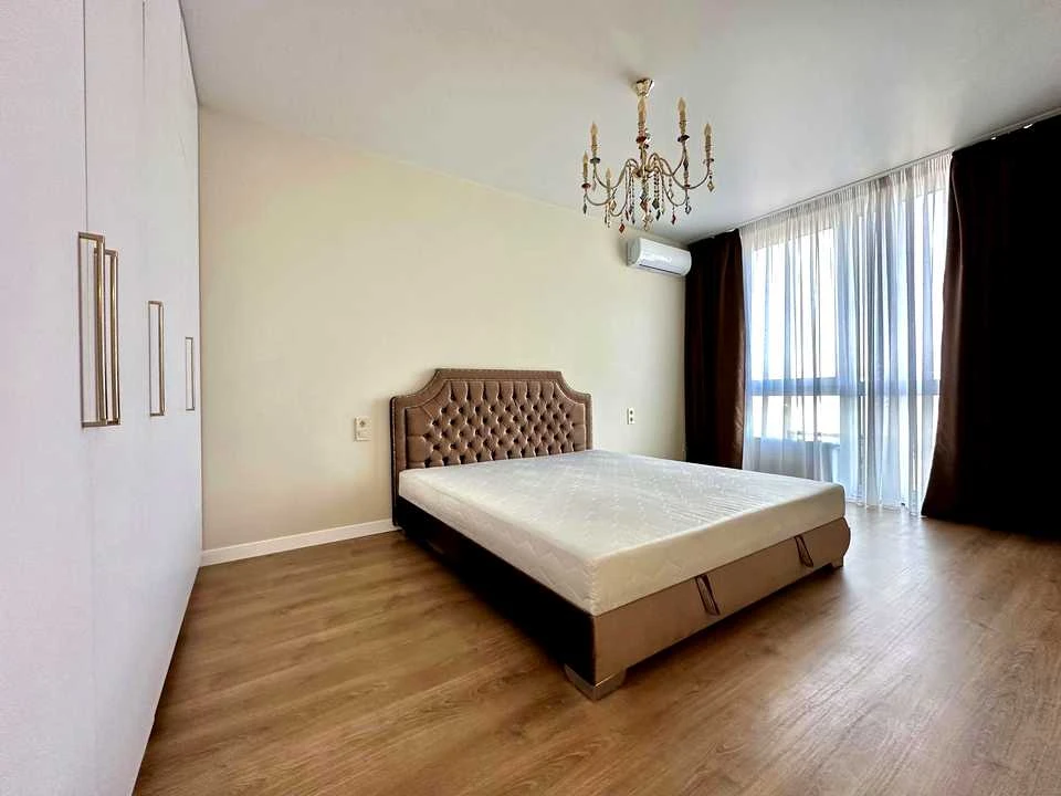 Квартира. Київ, Зарічна вул., 6 к
