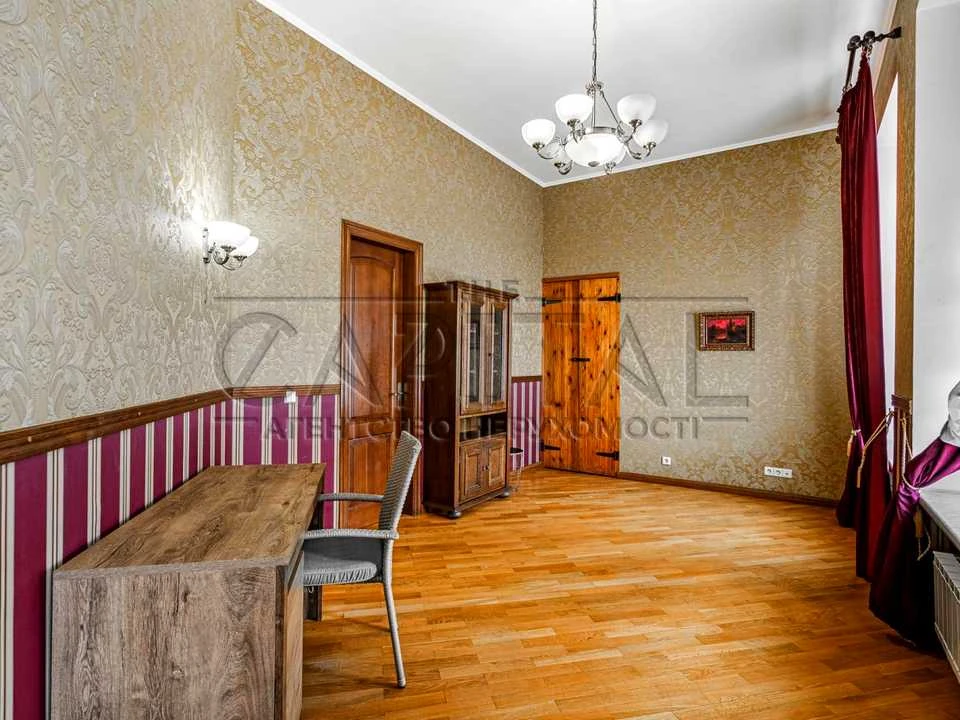 Квартира. Київ, Лютеранська вул.