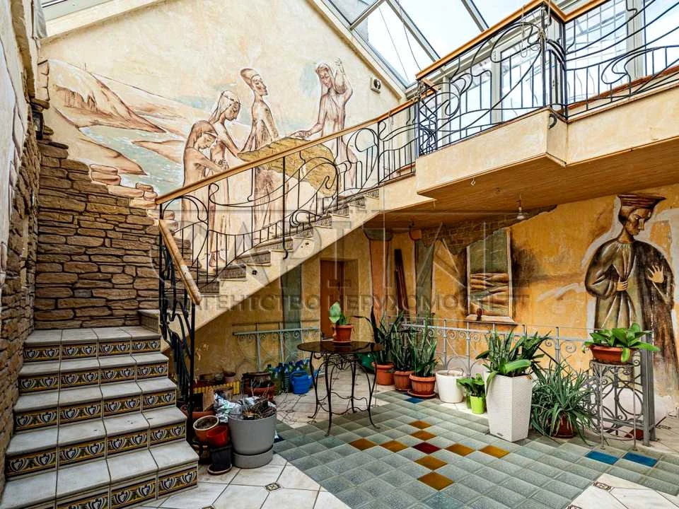 Квартира. Київ, Лютеранська вул.