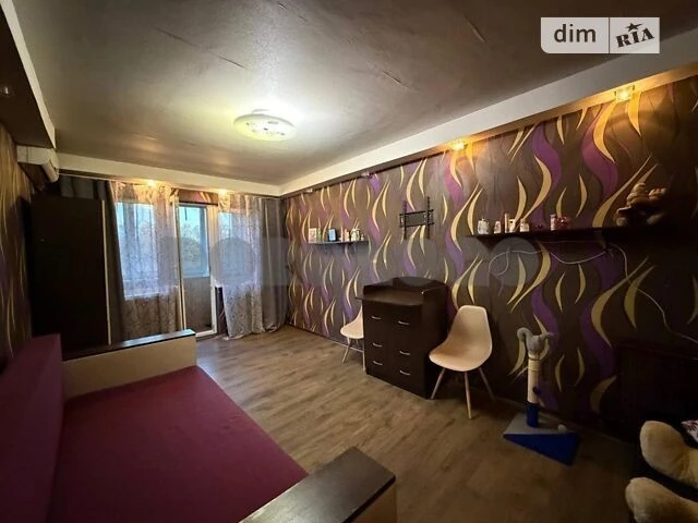 Продаж 2к квартири 45 кв. м на вул. Академіка Шалімова 18 •