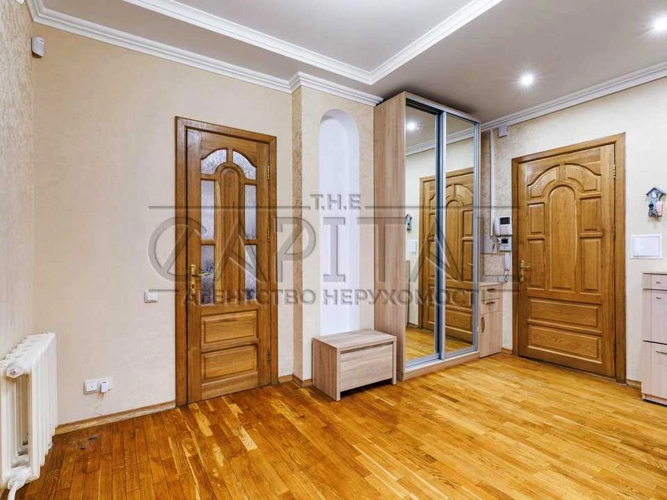 Квартира. Київ, Антоновича вул. (Горького)