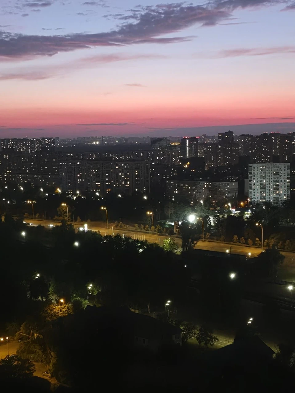 Метро  Чернігівська Здам квартиру студіо 39 м.  Власник  Нов