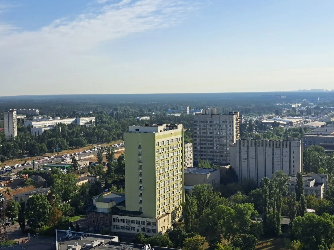Метро  Чернігівська Здам квартиру студіо 39 м.  Власник  Нов