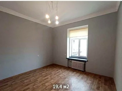 Оренда квартири 3-кімн. 121 м² 6/6 пов.