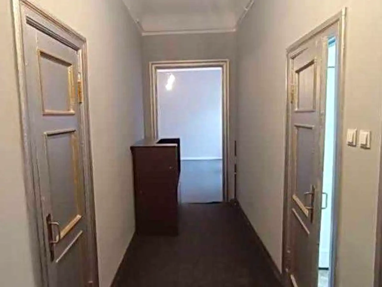 Оренда квартири 3-кімн. 121 м² 6/6 пов.