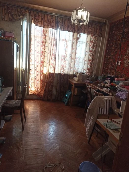 For sale: 4-room apartment 12/16, Maselskogo metro station