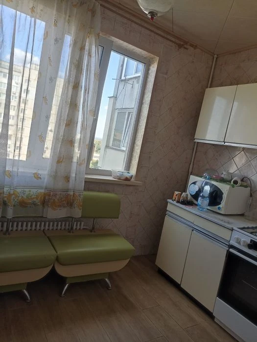 For sale: 4-room apartment 12/16, Maselskogo metro station