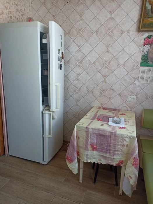 For sale: 4-room apartment 12/16, Maselskogo metro station