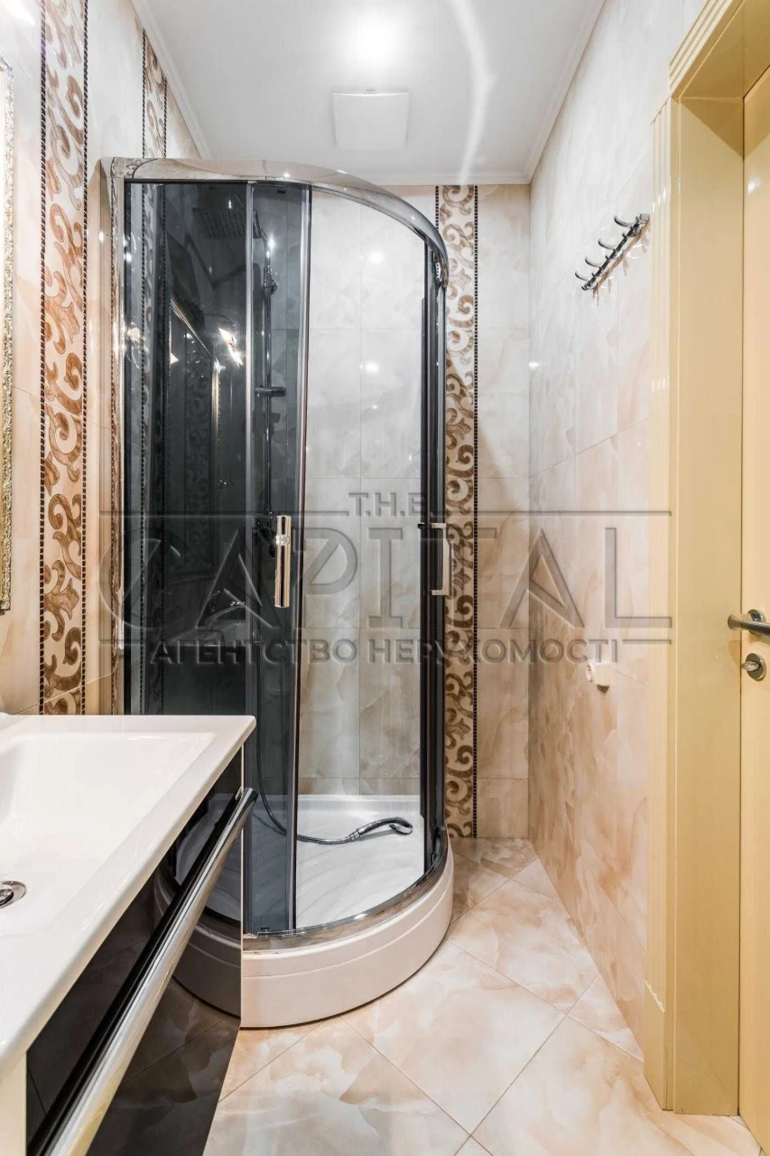 Аренда квартиры 260м2, ЖК Липская башня, Печерский район, Ли