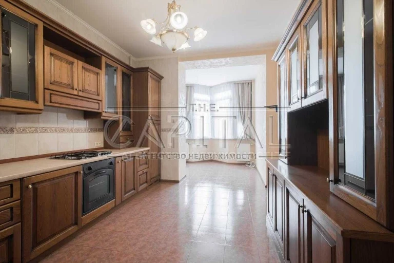 Оренда 3к квартири 140м2, вул. Кудрявська, Шевченківський, К