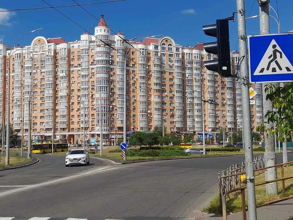 Сдам в аренду 4-х комнатную квартиру.