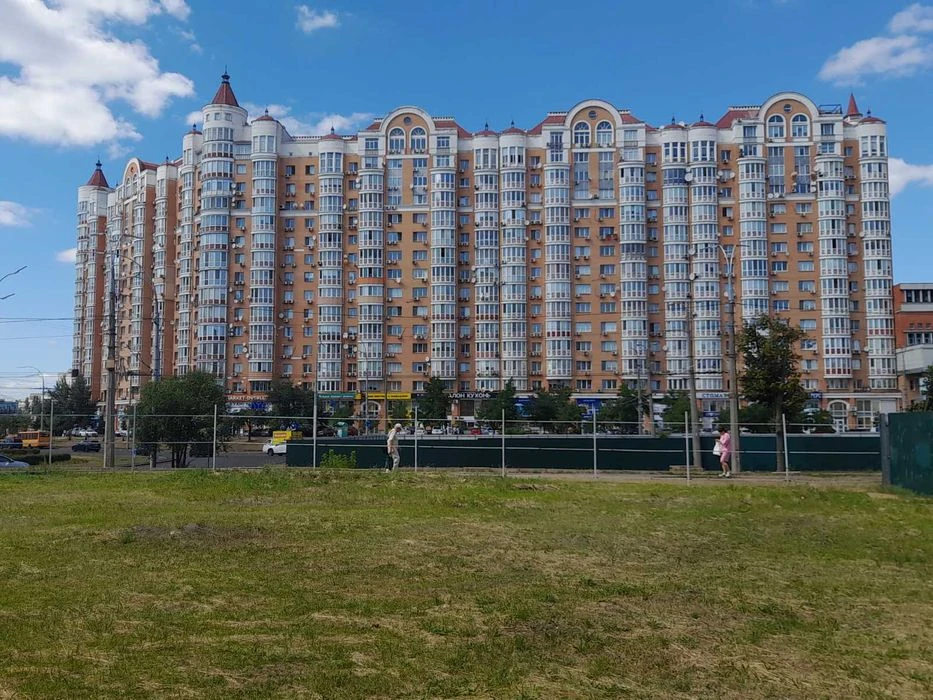 Сдам в аренду 4-х комнатную квартиру.