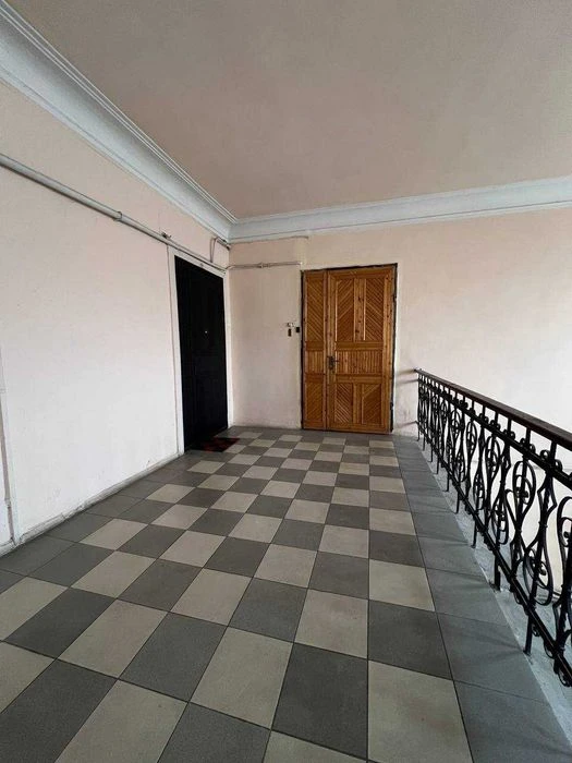 Продам квартиру в центре!