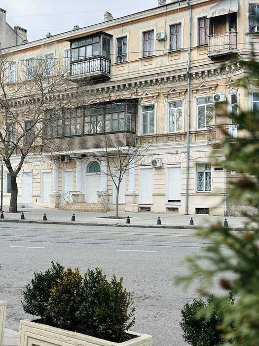 Продам квартиру в центре!