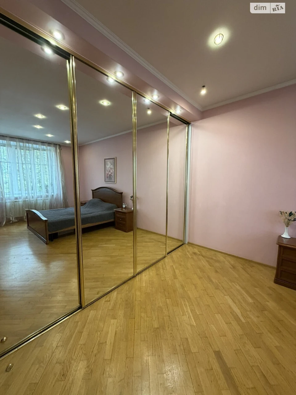 Продаж Квартира Центр