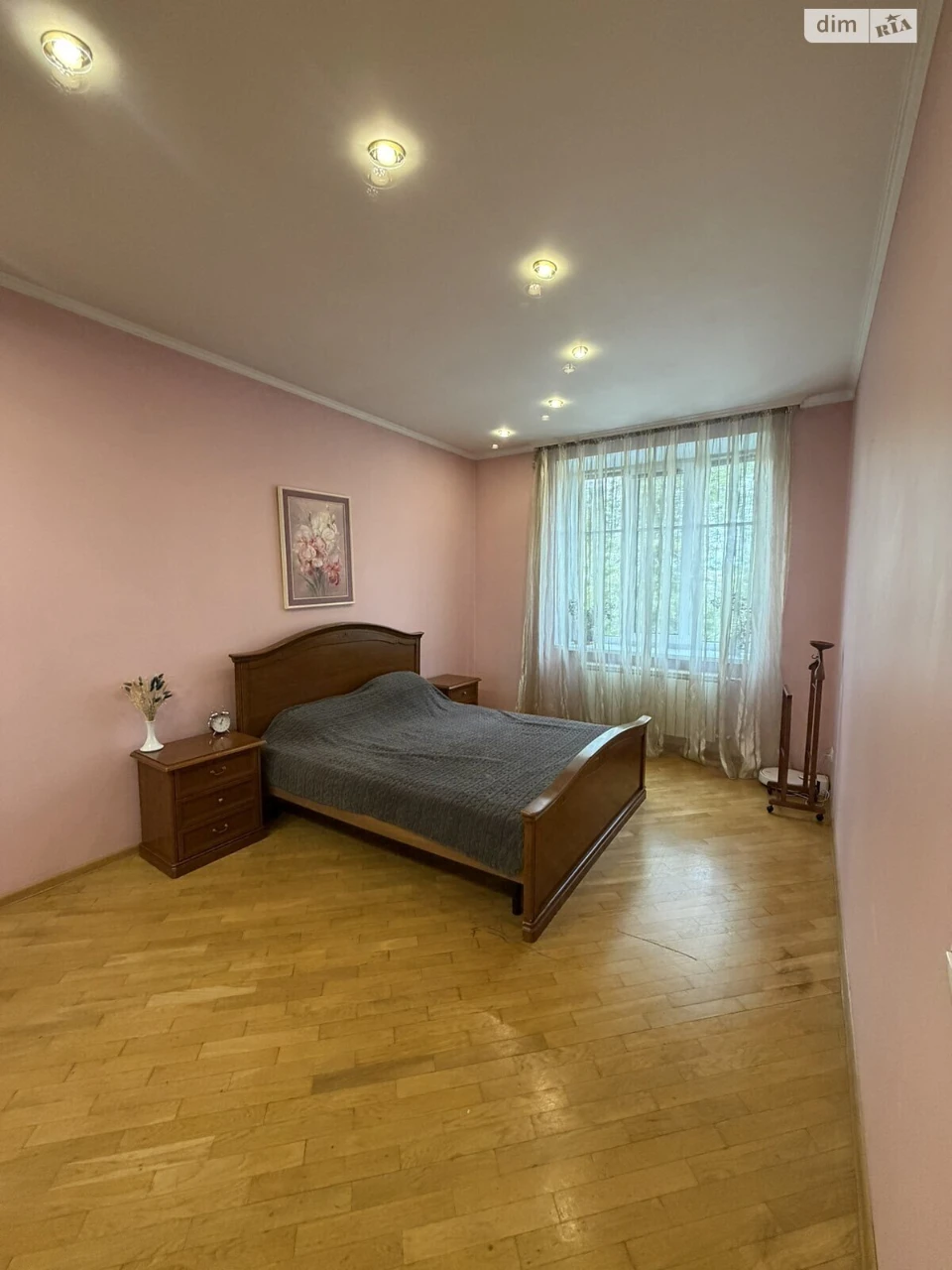 Продаж Квартира Центр