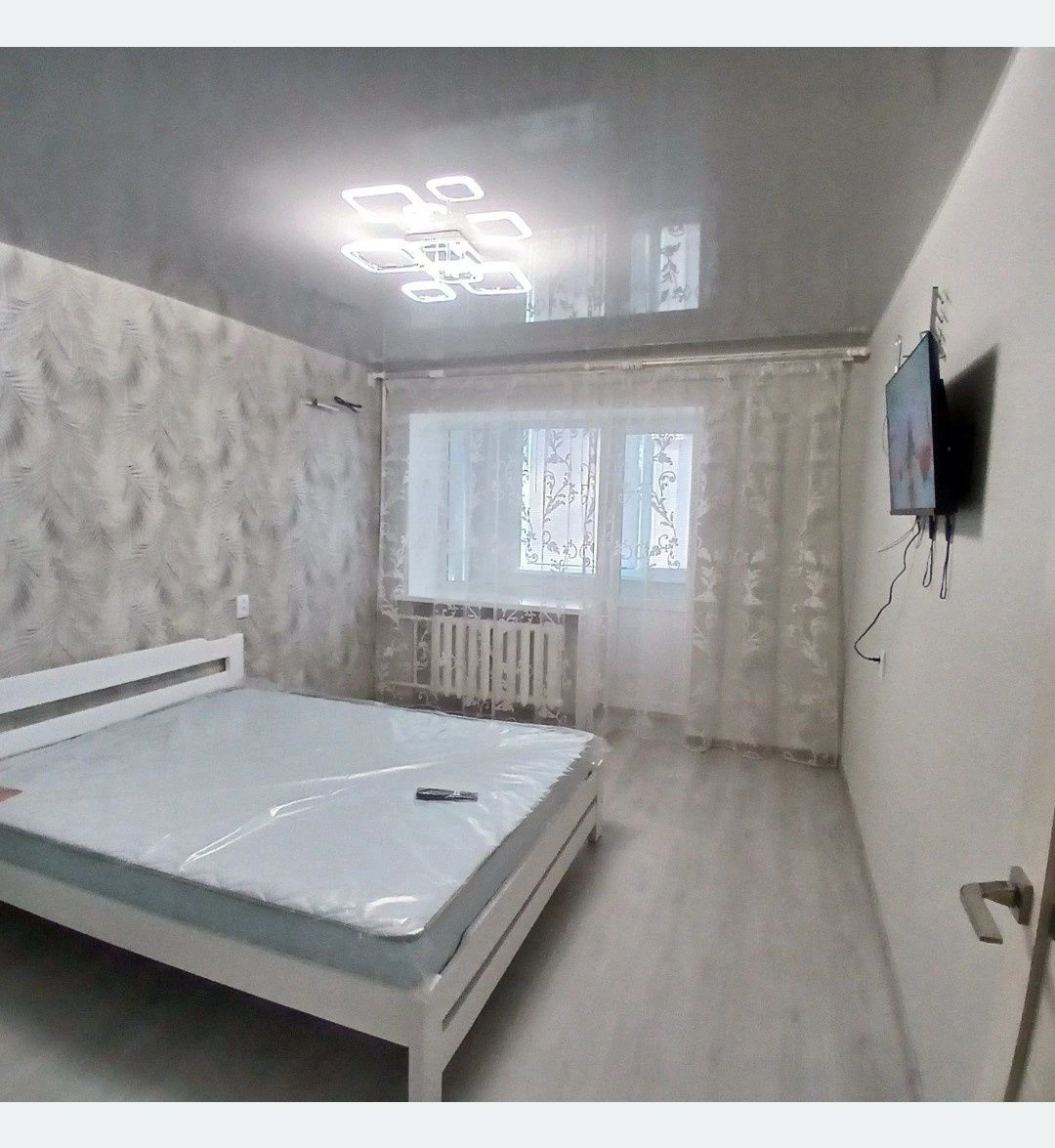 Продаю 1к кв.р-н ст. Эвис. Евроремонт. Без комиссии.