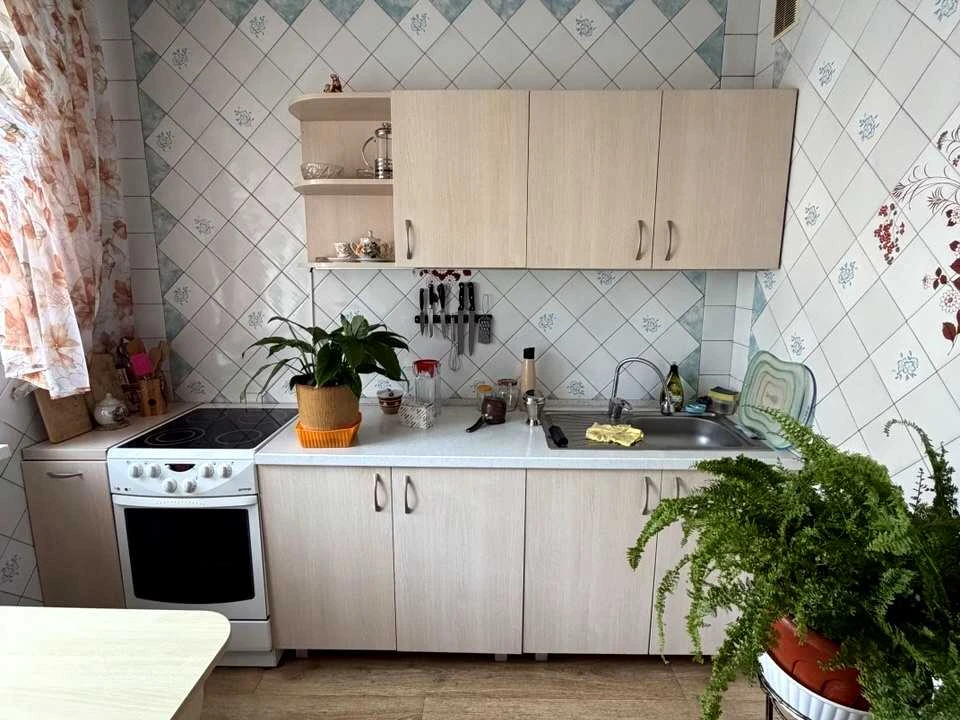 Квартира. Київ, Милославська вул.