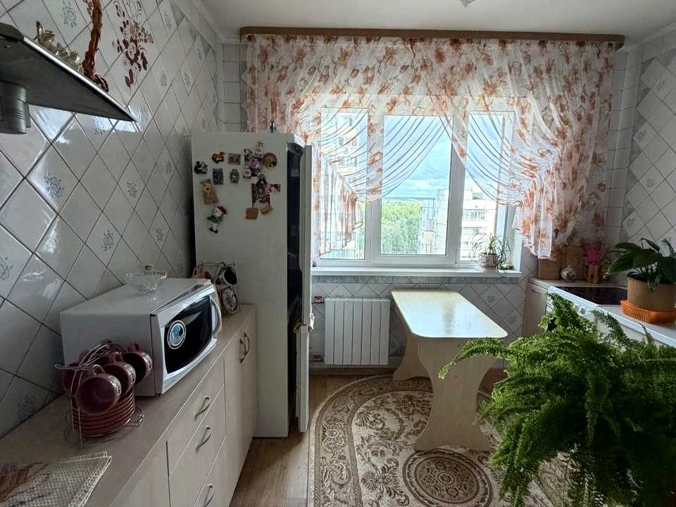 Квартира. Київ, Милославська вул.