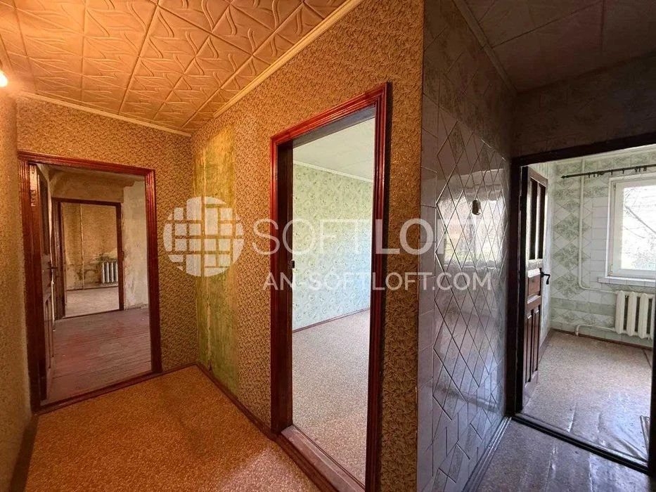 Sale of a 3-room apartment in New Houses, Kadenyuka Street