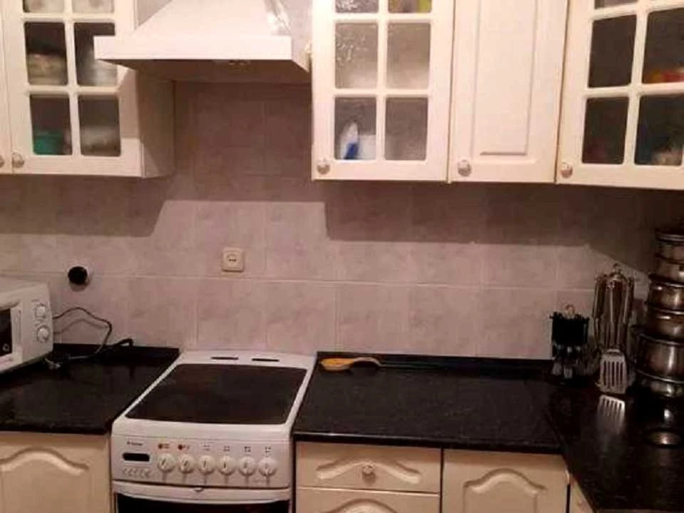 Квартира. Київ, Анни Ахматової вул.