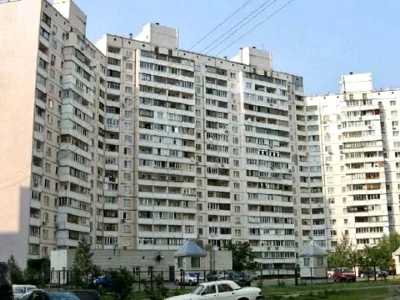 Квартира. Київ, Анни Ахматової вул.