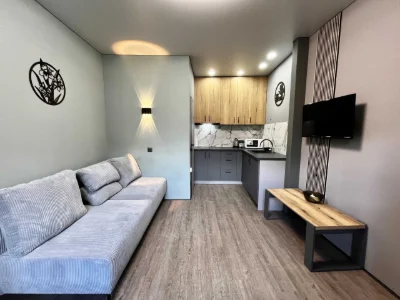 Продаж  2 квартир-студій з сучасним ремонтом по вул. Зеленій