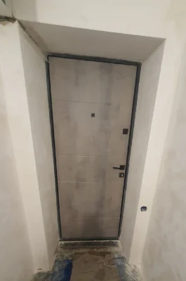 Без комісії .Щербаківського,37 продам 2 кімн Метро Нивки 10х