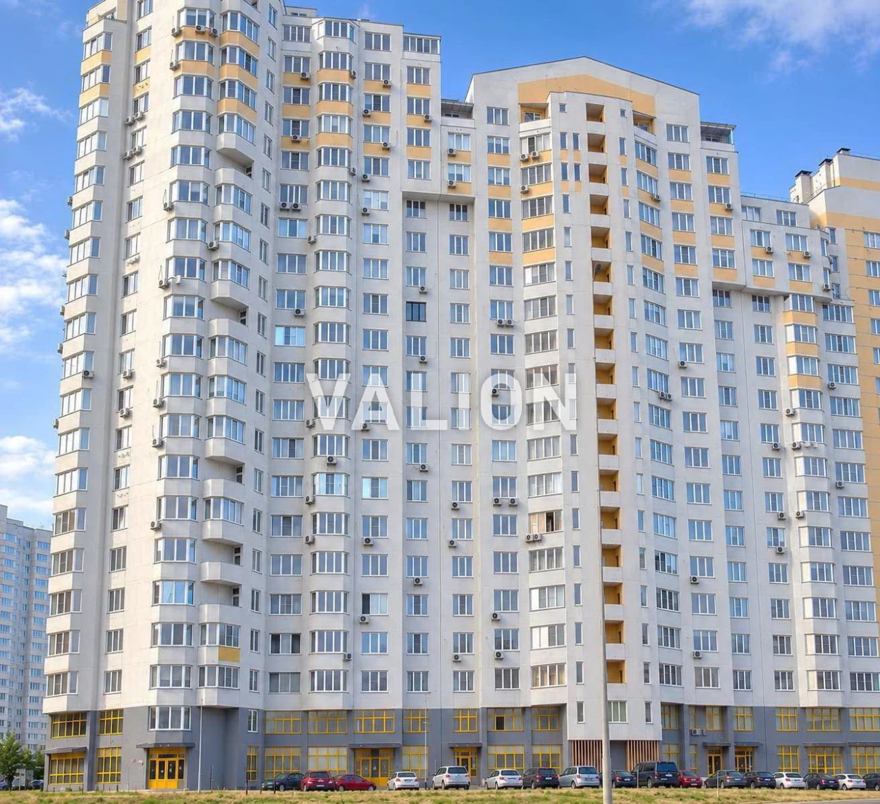 Без комісії. Простора квартира 76,7 м² з сучасним ремонтом,
