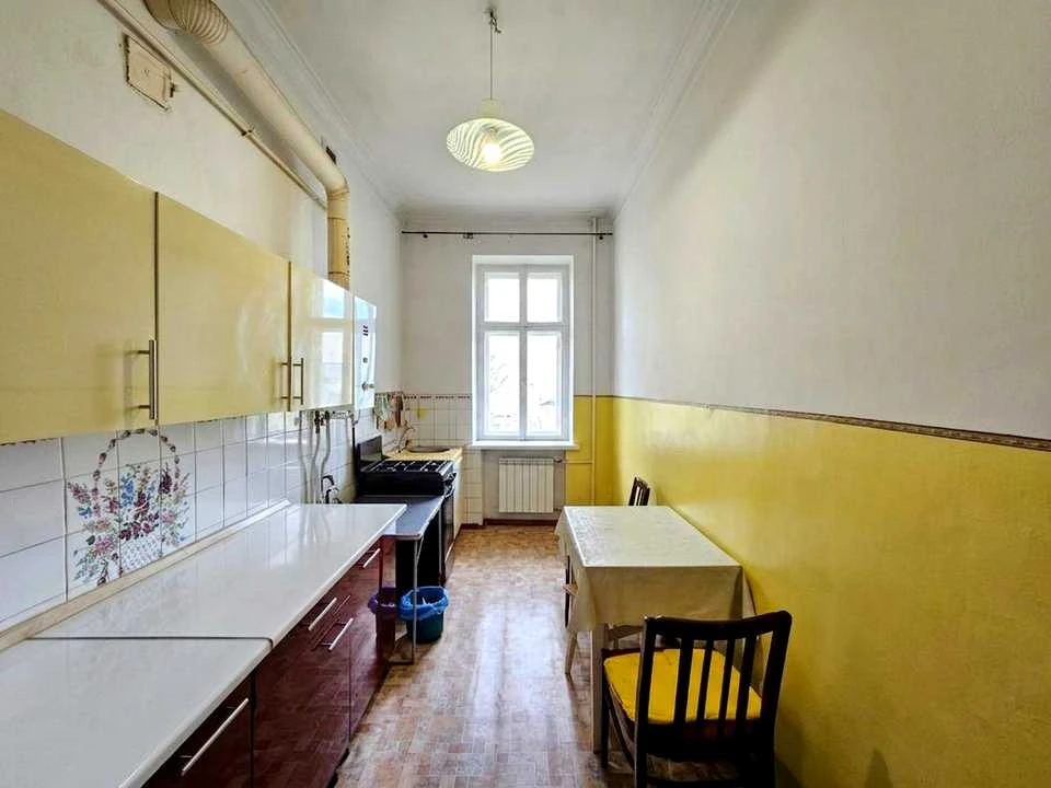 Apartment. Kyiv, Leonid Kadenyuk Ave. (Yuriy Gagarin)