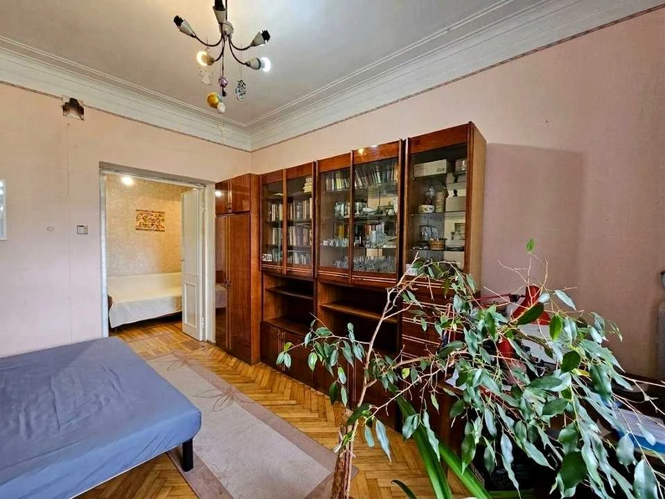 Apartment. Kyiv, Leonid Kadenyuk Ave. (Yuriy Gagarin)