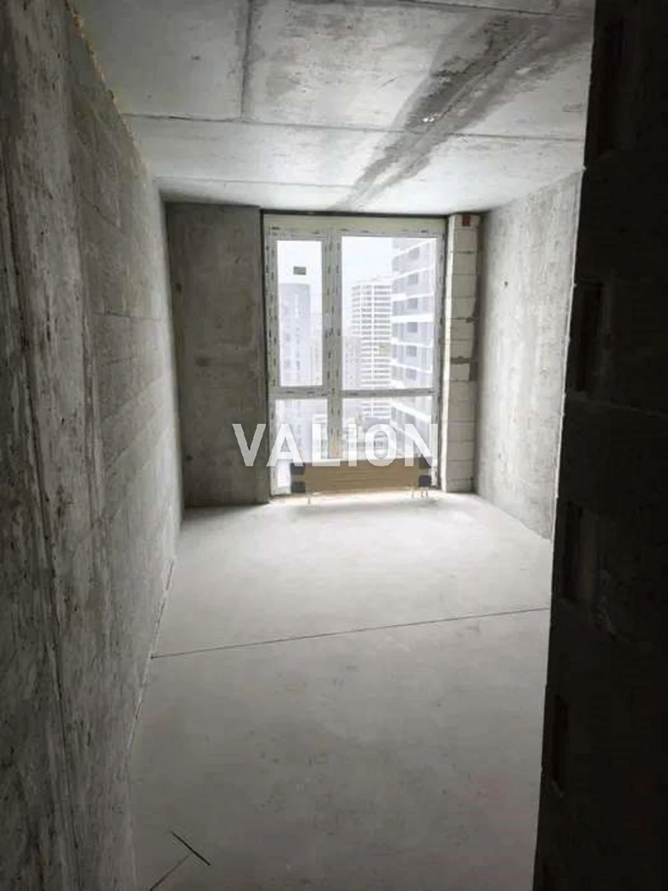 Продаж 1к. квартири 43 кв.м. ЖК Варшавський-3 вул.Олександра