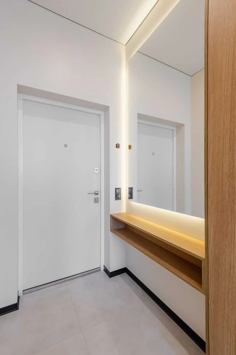 Newly renovated apartment for sale in Unit City, from the owner