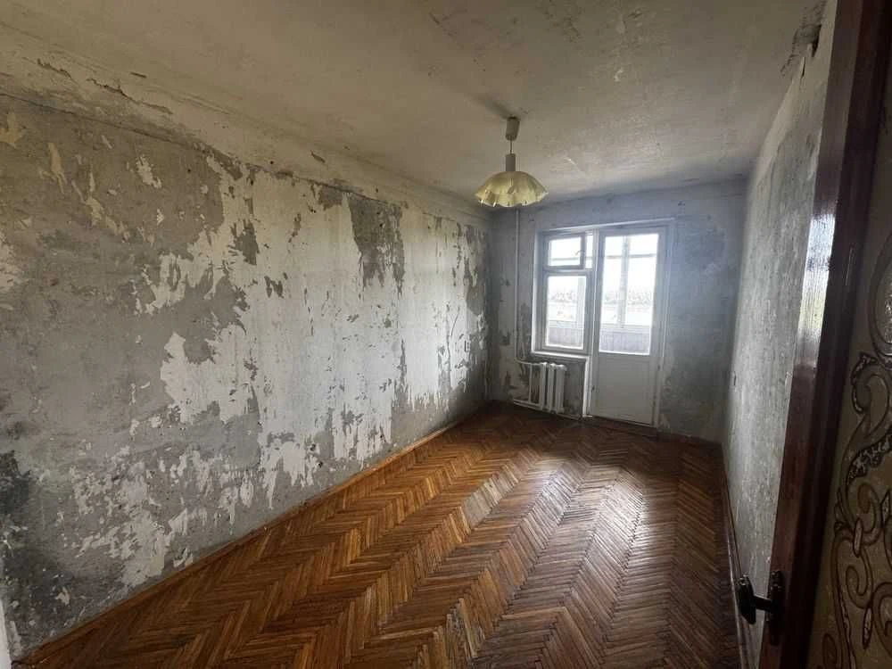 Продам 4к квартиру на Набережной Победы, сквер Прибрежный