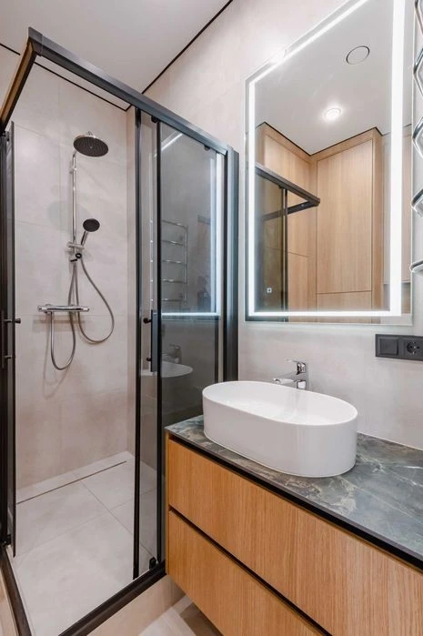 Newly renovated apartment for sale in Unit City, from the owner