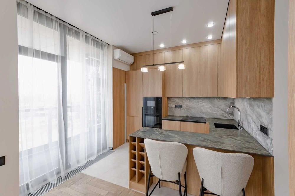 Newly renovated apartment for sale in Unit City, from the owner