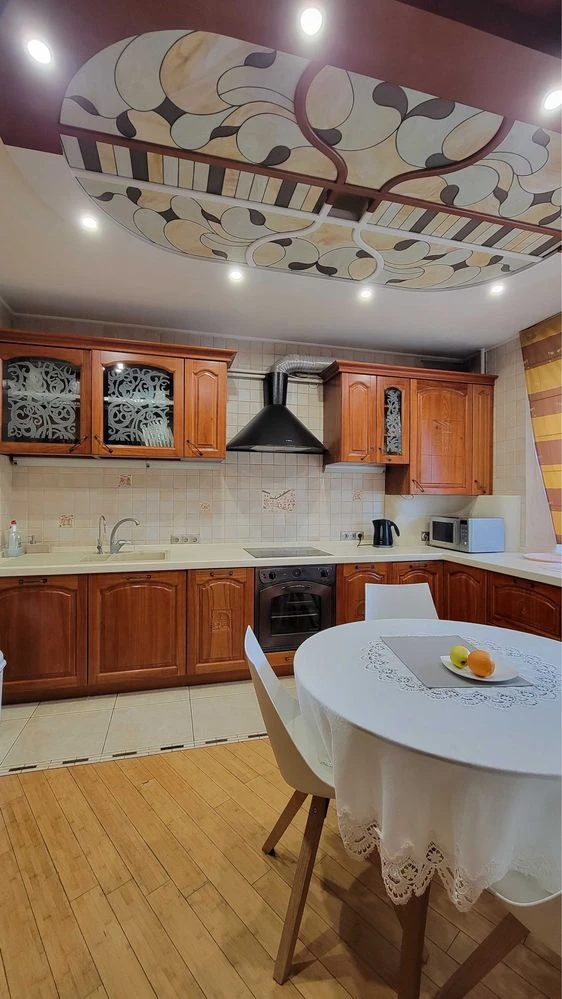 Продам в Центре-с ремонтом 4/5’S=146м2’Спецпроэкт