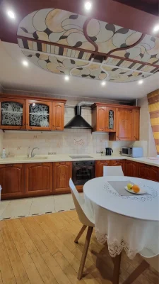 Продам в Центре-с ремонтом 4/5’S=146м2’Спецпроэкт