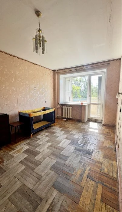 Продам 2-комн. квартиру на Кичкасе. 3/5, кирпичный дом