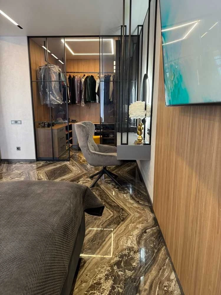 tir-31 Продам VIP-квартиру в ЖК «Монблан» на вул. Каманіна,