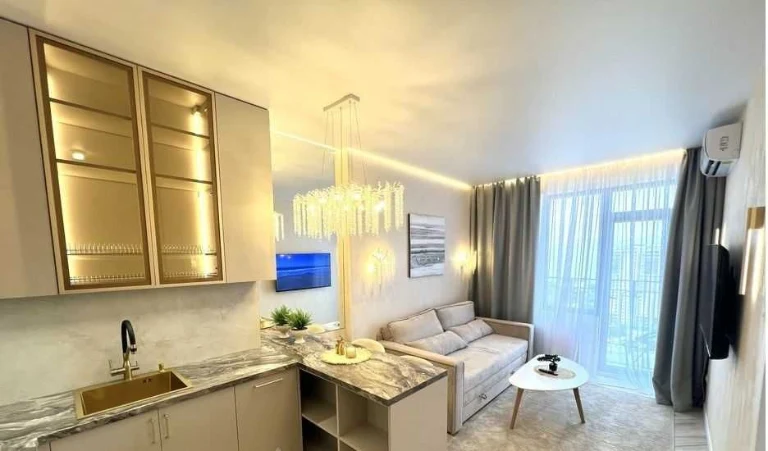 For sale 1 room apartment. Renovation. New building. Arcadia.