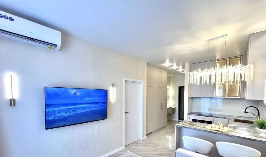 For sale 1 room apartment. Renovation. New building. Arcadia.