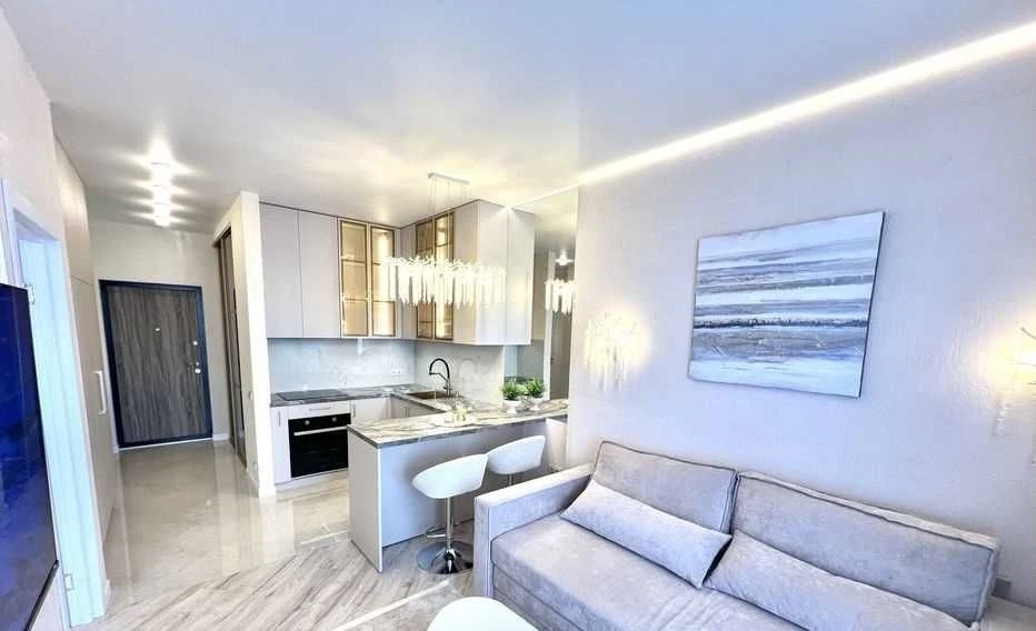 For sale 1 room apartment. Renovation. New building. Arcadia.