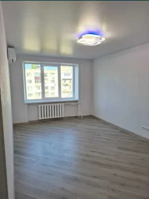 У продажу 3 кім. квартира в цегляному будинку у центрі Таїро