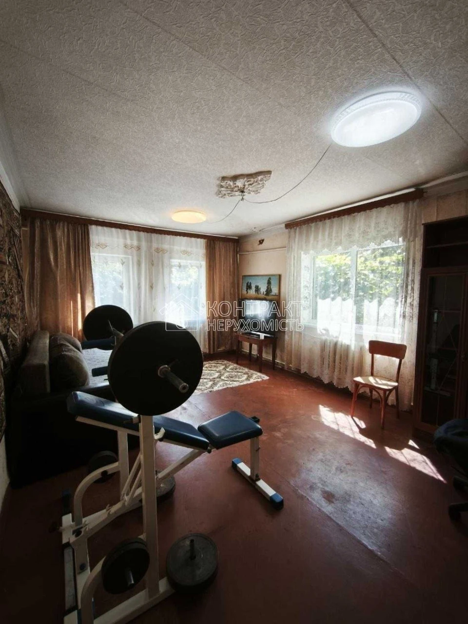 Продається будинок на Залютіно 100 м.кв + гараж